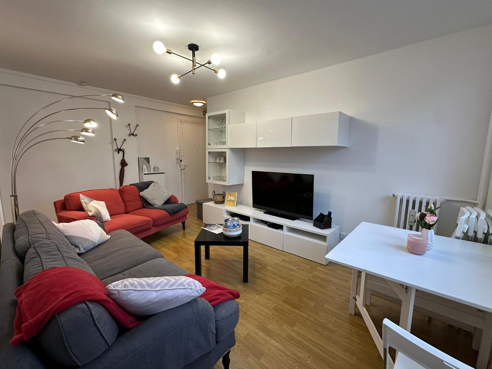 4 Beds Apartment Close Paris Center วองว์ส ภายนอก รูปภาพ
